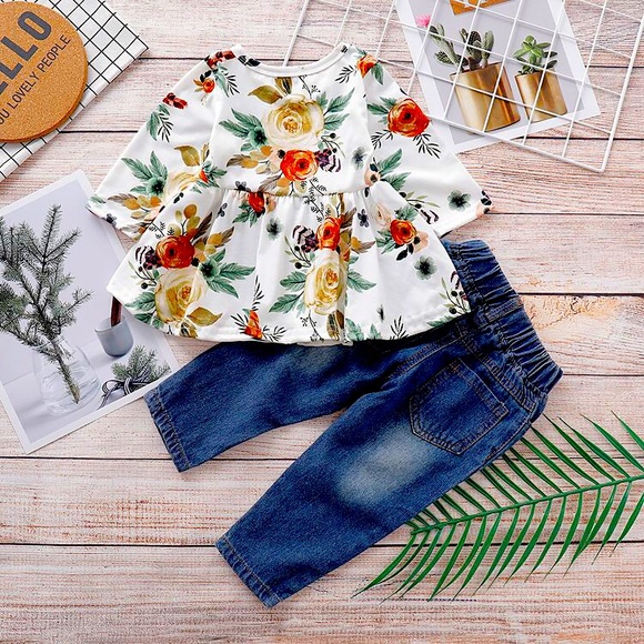 Floral Ruffle L/S Top Distressed Jeans Green 2 PC - Picture 3 of 5